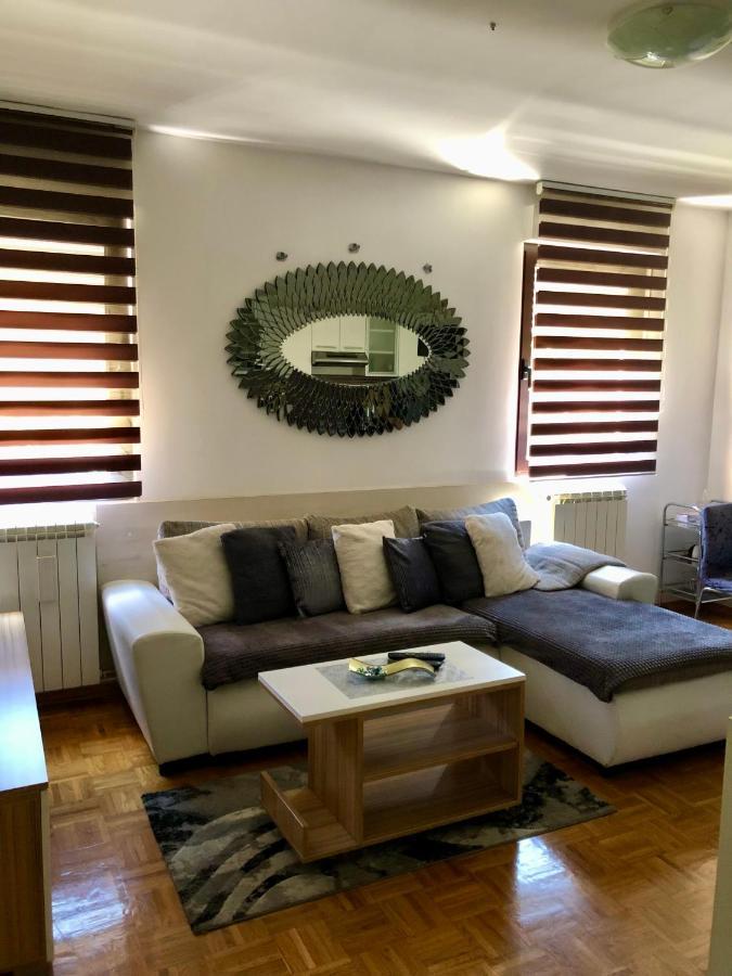 Apartment Sweet Dreams-Close To Zoo,Dinamo Stadium And The City Center Zagreb Exterior photo