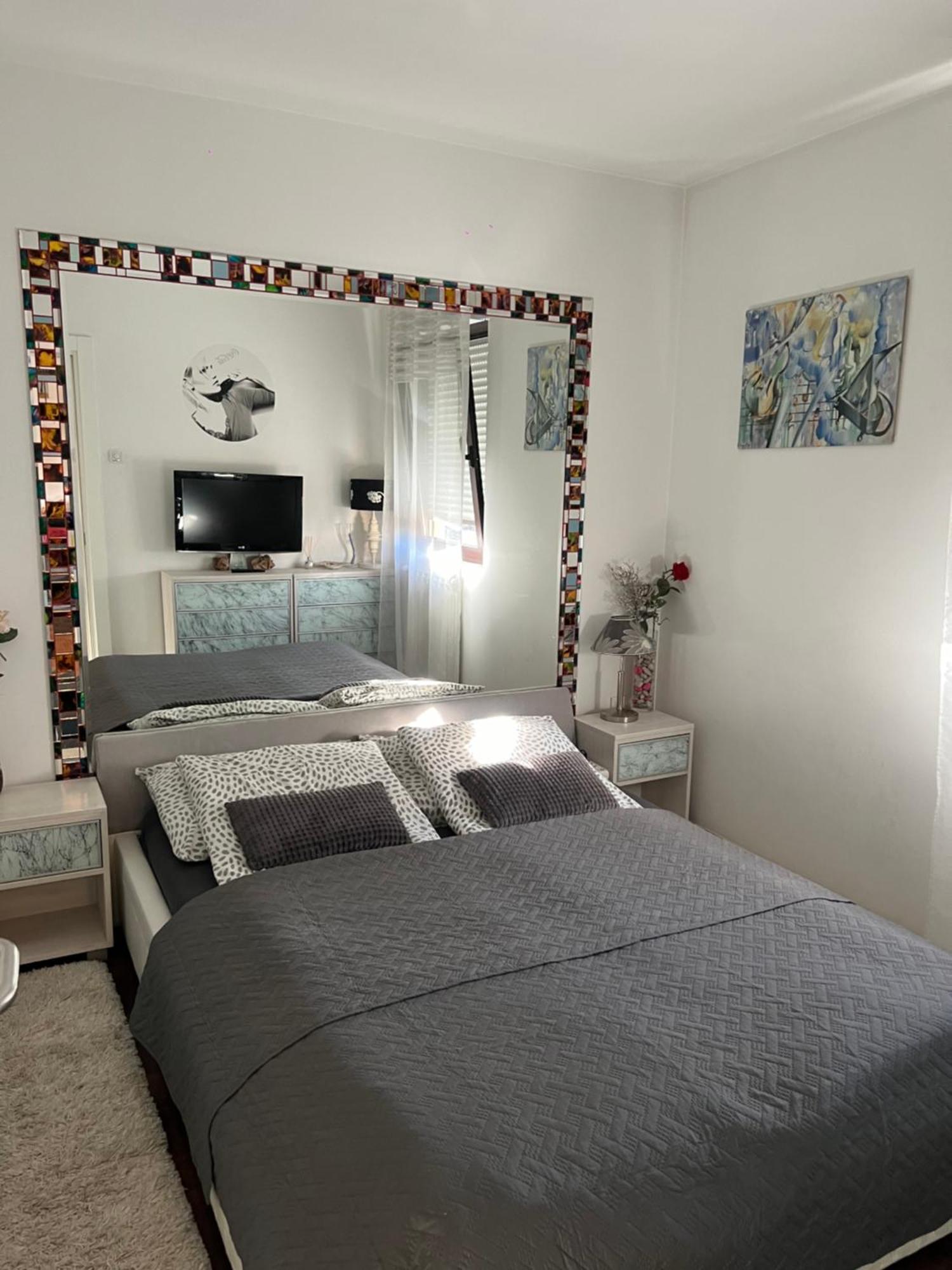 Apartment Sweet Dreams-Close To Zoo,Dinamo Stadium And The City Center Zagreb Exterior photo
